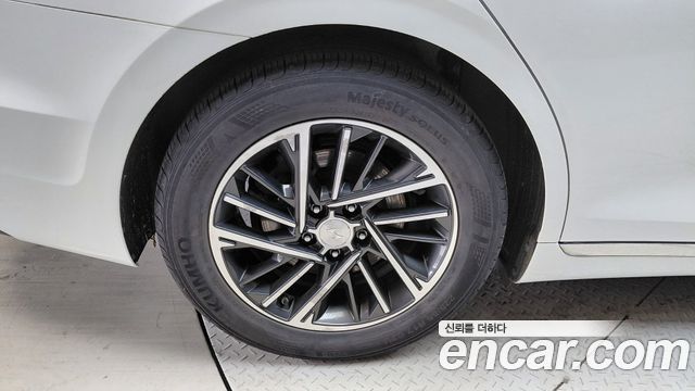 Hyundai Grandeur (IG) 3.0 LPi Rent Car Premium 2022 — фото 5