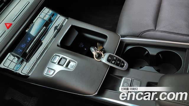 Hyundai Grandeur (IG) 3.0 LPi Rent Car Premium 2022 — фото 9