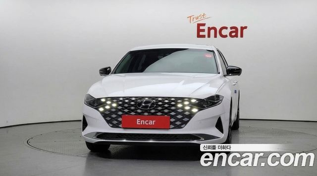 Hyundai Grandeur (IG) 3.0 LPi Rent Car Exclusive 2023 — фото 3