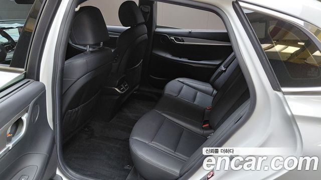 Hyundai Grandeur (IG) 3.0 LPi Rent Car Exclusive 2023 — фото 12