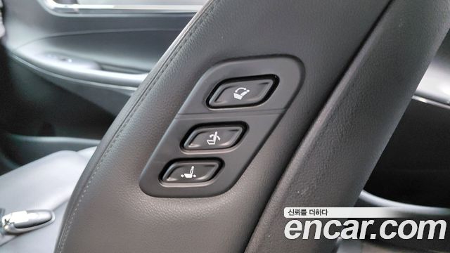 Hyundai Grandeur (IG) 3.0 LPi Rent Car Exclusive 2023 — фото 19