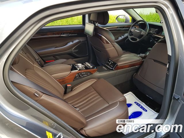 Genesis EQ900 3.8 GDI AWD Prestige 2016 — фото 1