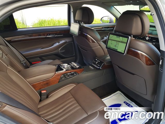 Genesis EQ900 3.8 GDI AWD Prestige 2016 — фото 23