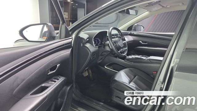 Hyundai Tucson (NX4) Diesel 2.0 4WD Premium 2023 — фото 10