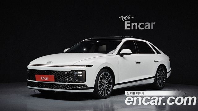 Hyundai Grandeur (GN7) 2,5 Gasoline 2WD Calligraphy 2023 — фото 1