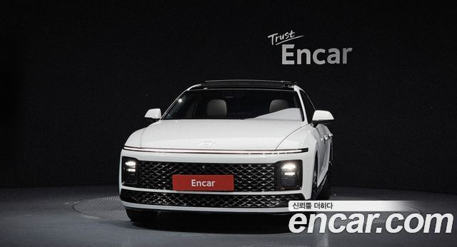 Hyundai Grandeur (GN7) 2,5 Gasoline 2WD Calligraphy 2023 — фото 3
