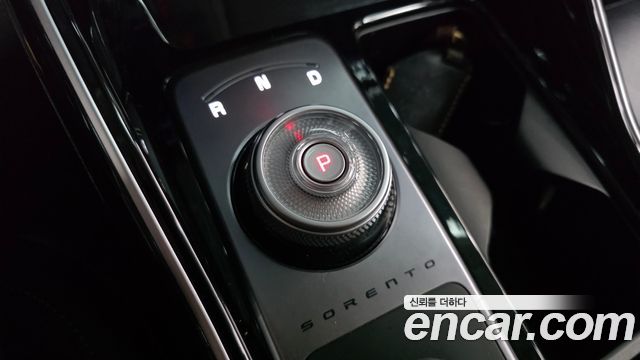 Kia Sorento (IV) Gasoline 2.5T 2WD Prestige 2024 — фото 9