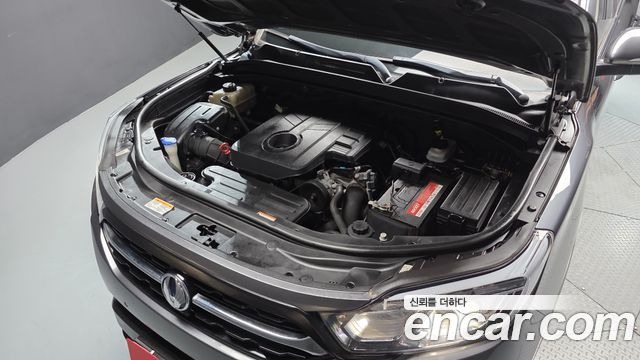 KG Mobility (SsangYong) Rexton Sports Diesel 2.2 2WD Noblesse 2018 — фото 6