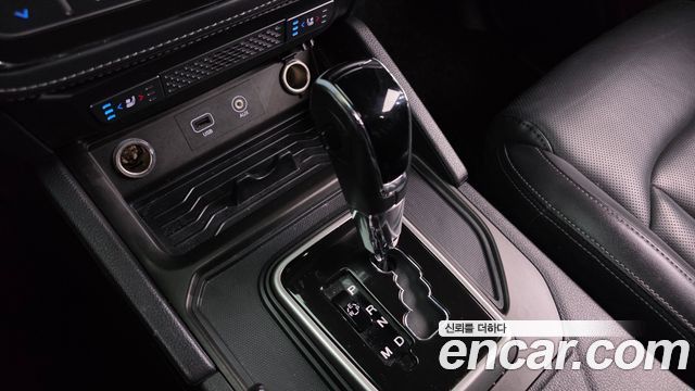 KG Mobility (SsangYong) Rexton Sports Diesel 2.2 2WD Noblesse 2018 — фото 9