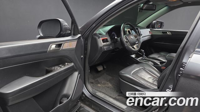 KG Mobility (SsangYong) Rexton Sports Diesel 2.2 2WD Noblesse 2018 — фото 10