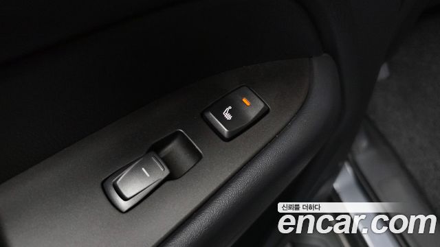 KG Mobility (SsangYong) Rexton Sports Diesel 2.2 2WD Noblesse 2018 — фото 19