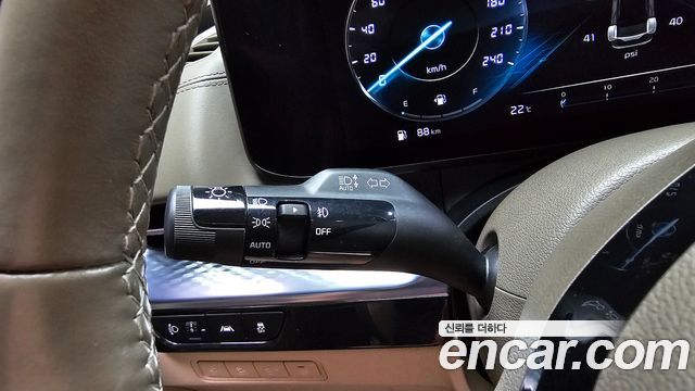 Kia Carnival (IV) Gasoline 9-Seater Hi-Limousine Signature 2022 — фото 29