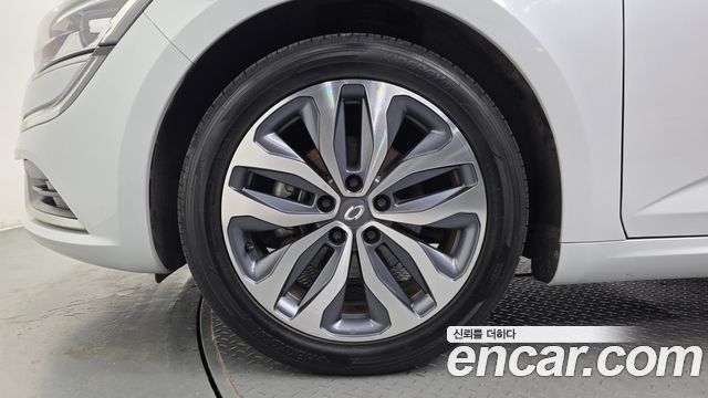 Renault Korea SM6 2.0 GDe LE 2017 — фото 5
