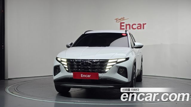 Hyundai Tucson (NX4) Gasoline 1.6 Turbo 4WD Inspiration 2023 — фото 3