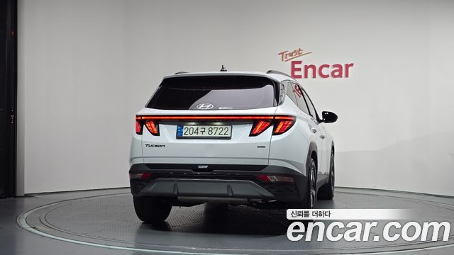 Hyundai Tucson (NX4) Gasoline 1.6 Turbo 4WD Inspiration 2023 — фото 4