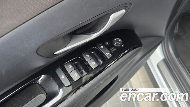 Hyundai Tucson (NX4) Gasoline 1.6 Turbo 4WD Inspiration 2023 — фото 28