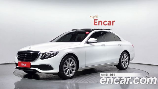 Mercedes-Benz E-Class (W213) E300 Exclusive 2017 — фото 1