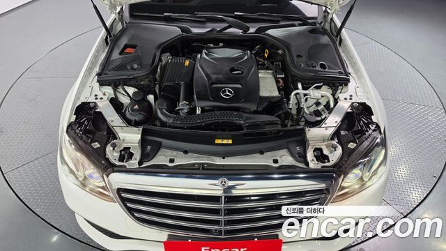 Mercedes-Benz E-Class (W213) E300 Exclusive 2017 — фото 6