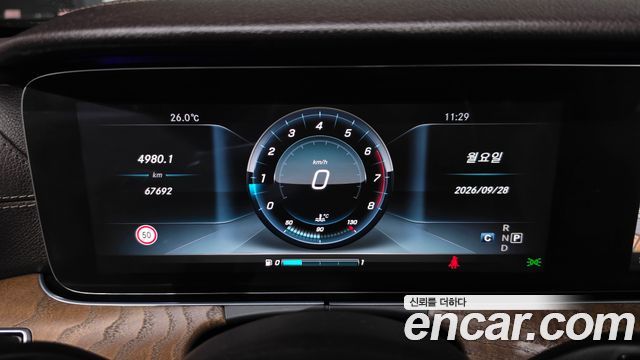 Mercedes-Benz E-Class (W213) E300 Exclusive 2017 — фото 8