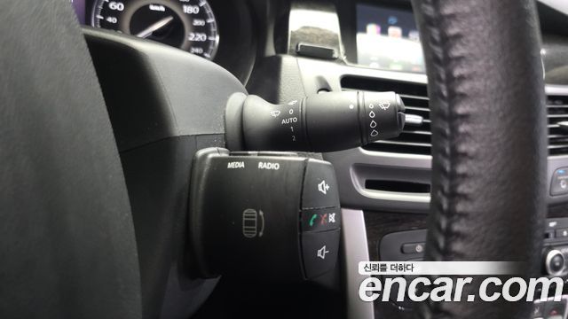 Renault Korea SM5 Platinum LPLi RE Standard 2013 — фото 19