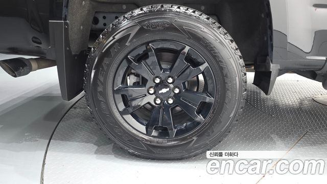 Chevrolet Real New Colorado 3.6 Z71-X Midnight 4WD 2021 — фото 21