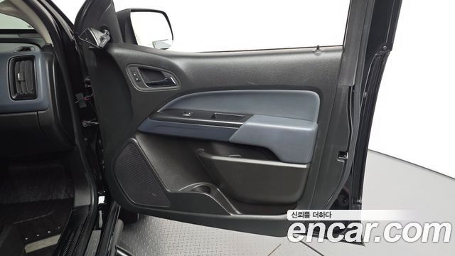 Chevrolet Real New Colorado 3.6 Z71-X Midnight 4WD 2021 — фото 24