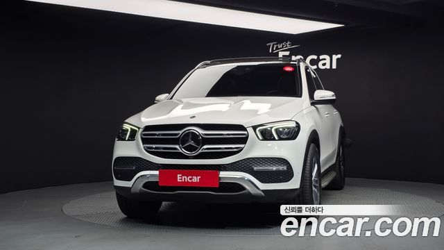 Mercedes-Benz GLE-Class (W167) GLE300d 4MATIC 2022 — фото 3