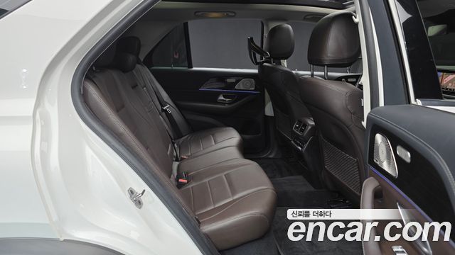 Mercedes-Benz GLE-Class (W167) GLE300d 4MATIC 2022 — фото 12