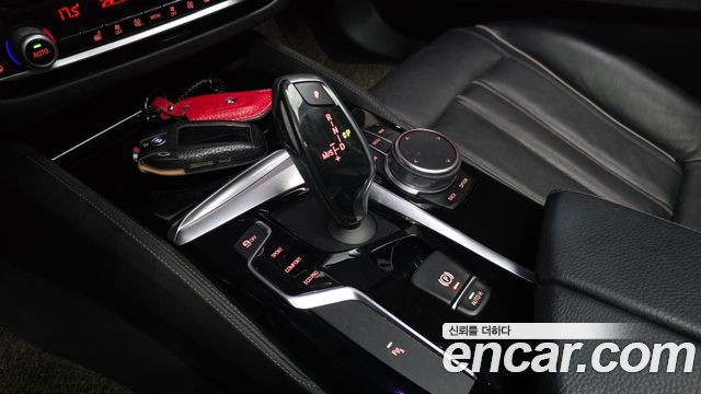 BMW 5 Series (G30) 520i Luxury 2018 — фото 9