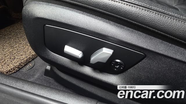 BMW 5 Series (G30) 520i Luxury 2018 — фото 30