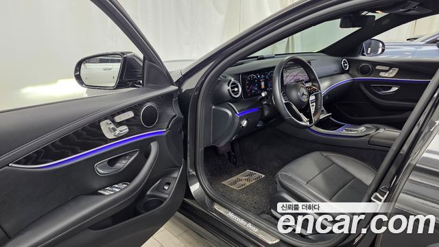 Mercedes-Benz E-Class (W213) E250 AMG Line 2023 — фото 10