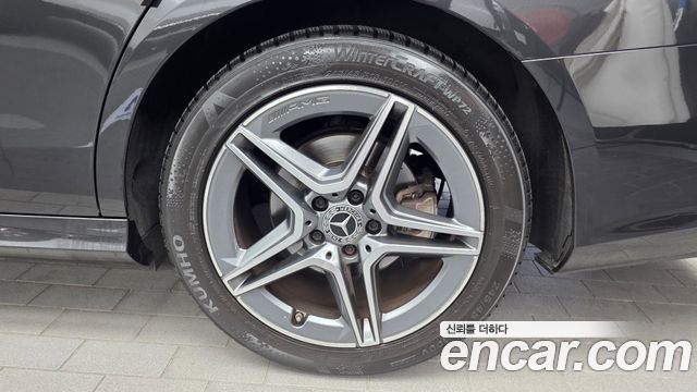 Mercedes-Benz E-Class (W213) E250 AMG Line 2023 — фото 21