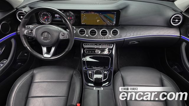 Mercedes-Benz E-Class (W213) E220d 4MATIC Avantgarde 2018 — фото 7