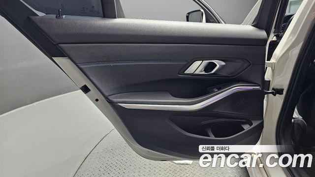 BMW 3 Series (G20) 320i M Sport 2021 — фото 25