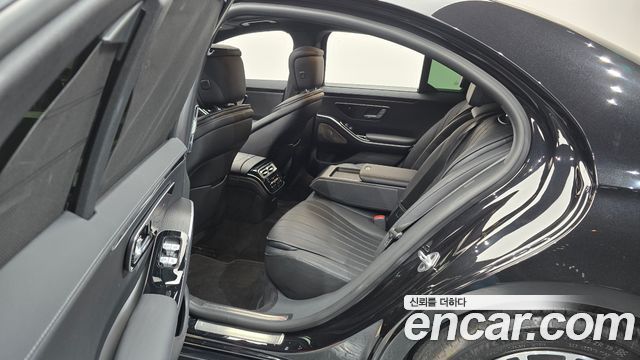 Mercedes-Benz S-Class (W223) S350 d 2023 — фото 12