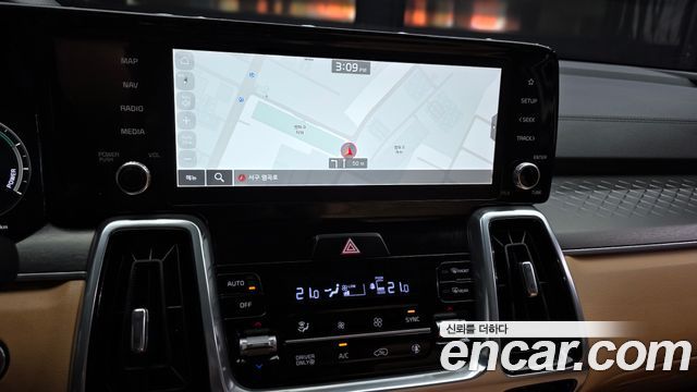 Kia Sorento (IV) HEV 1.6 2WD Gravity 2023 — фото 18