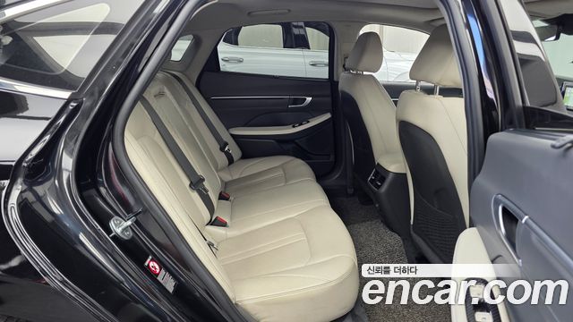 Hyundai Sonata (DN8) 1.6 Turbo Inspiration 2020 — фото 12