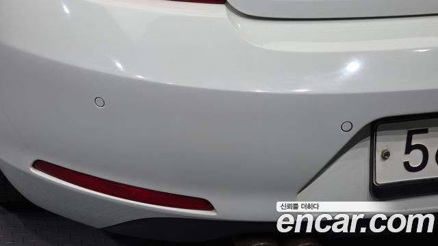 Volkswagen Beetle 2.0 TDI Premium 3rd 2015 — фото 14