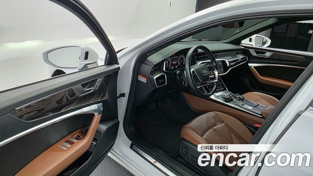 Audi A6 (C8) 40 TDI Premium 2023 — фото 12