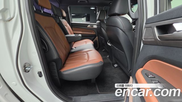 KG Mobility (SsangYong) Rexton Sports Khan Diesel 2.2 4WD Professional S (5-Link) 2019 — фото 16