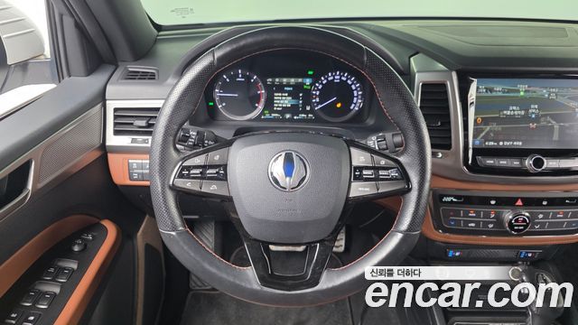 KG Mobility (SsangYong) Rexton Sports Khan Diesel 2.2 4WD Professional S (5-Link) 2019 — фото 17