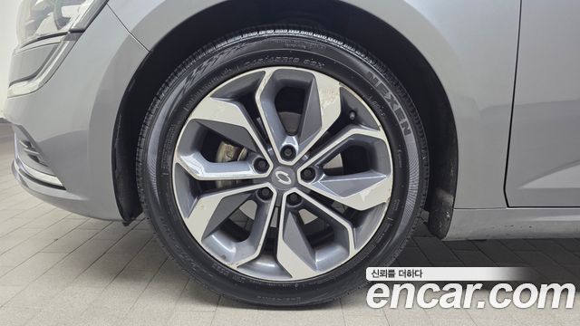 Renault Korea SM6 2.0 GDe LE 2019 — фото 5