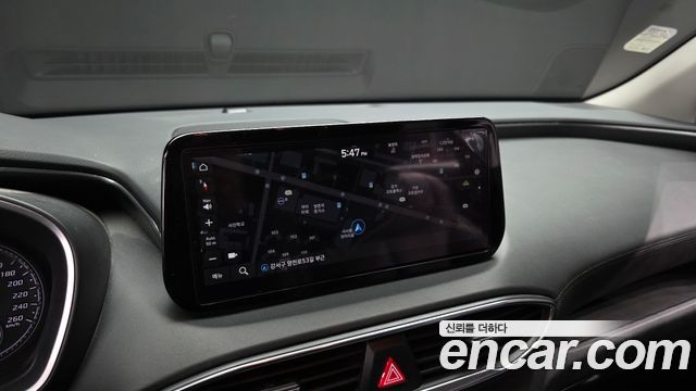 Hyundai Santa Fe HEV 1.6 2WD Exclusive 2022 — фото 19