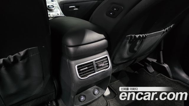 Hyundai Santa Fe HEV 1.6 2WD Exclusive 2022 — фото 21