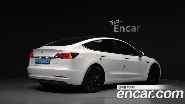 Tesla Model 3 Long Range AWD 2022 — фото 2