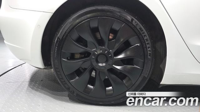Tesla Model 3 Long Range AWD 2022 — фото 5