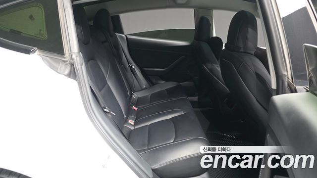 Tesla Model 3 Long Range AWD 2022 — фото 12