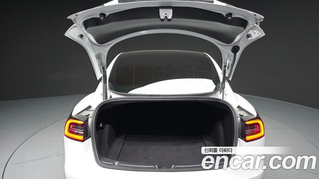 Tesla Model 3 Long Range AWD 2022 — фото 20