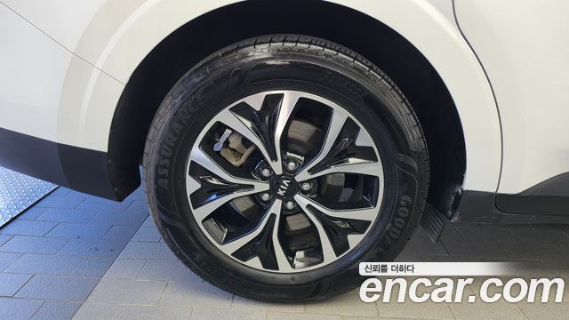 Kia Carnival (IV) Gasoline 9-Seater Prestige 2021 — фото 5