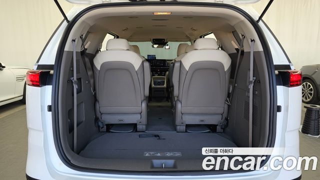 Kia Carnival (IV) Gasoline 9-Seater Prestige 2021 — фото 20